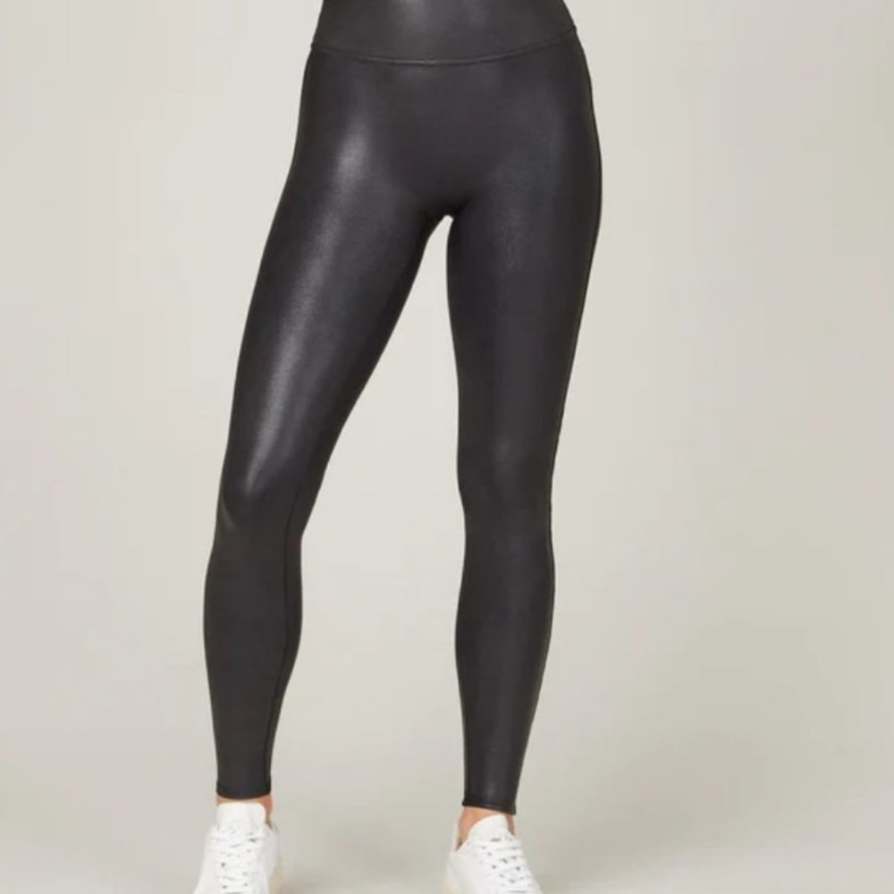 SPANX Faux Leather Leggings - Size Medium